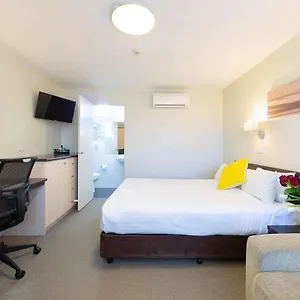 https://best-western-tall-trees-motel.hotels-canberra.com